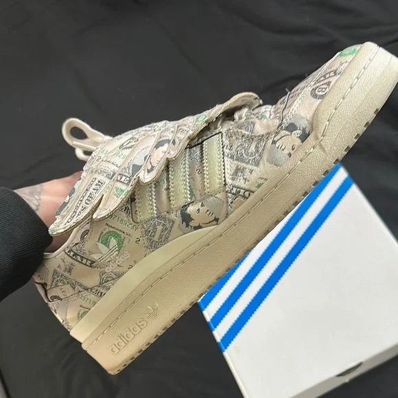 Adidas Winged Sneakers with Money Print -Jeremy Scott sz10 - Picture 3 of 6
